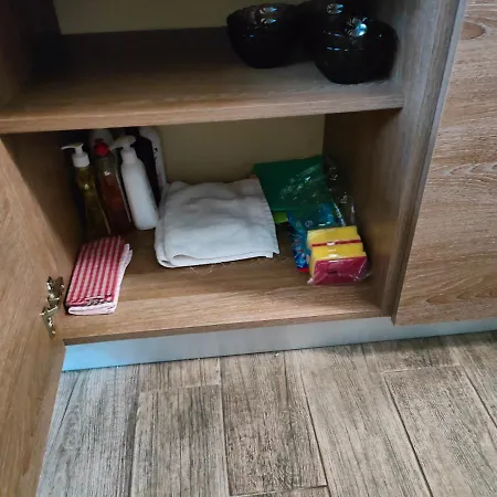 Ivavev Is Us Bythesea Guest house 3*