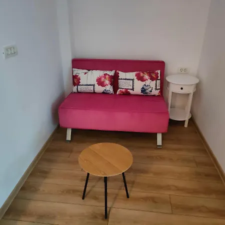 Ivavev Is Us Bythesea 3*